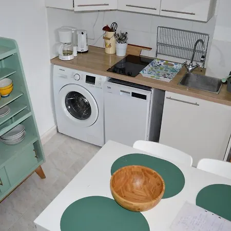 Triplex avec jardinet - wifi - à 400m de la plage Courseulles-sur-Mer Exterior foto