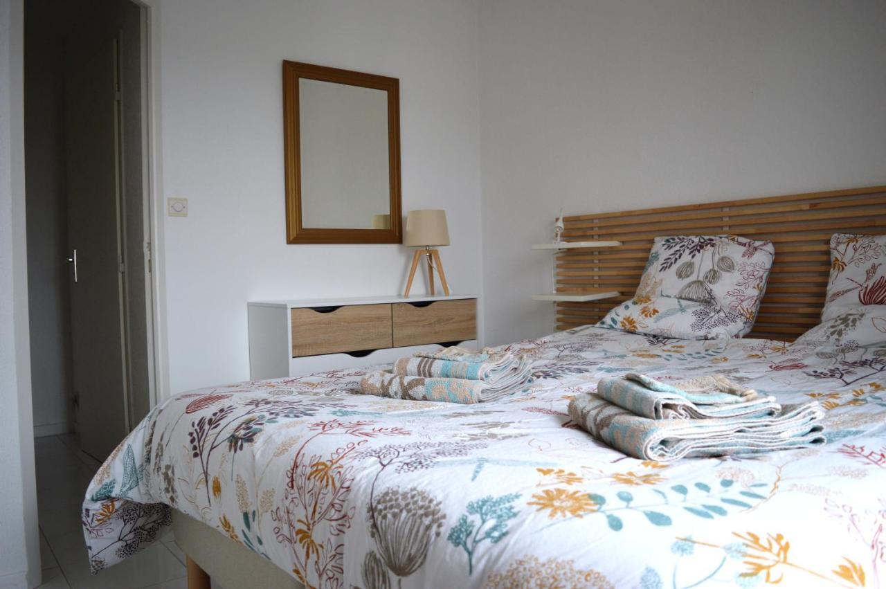 Triplex Avec Jardinet - Wifi - A 400m De La Courseulles-sur-Mer